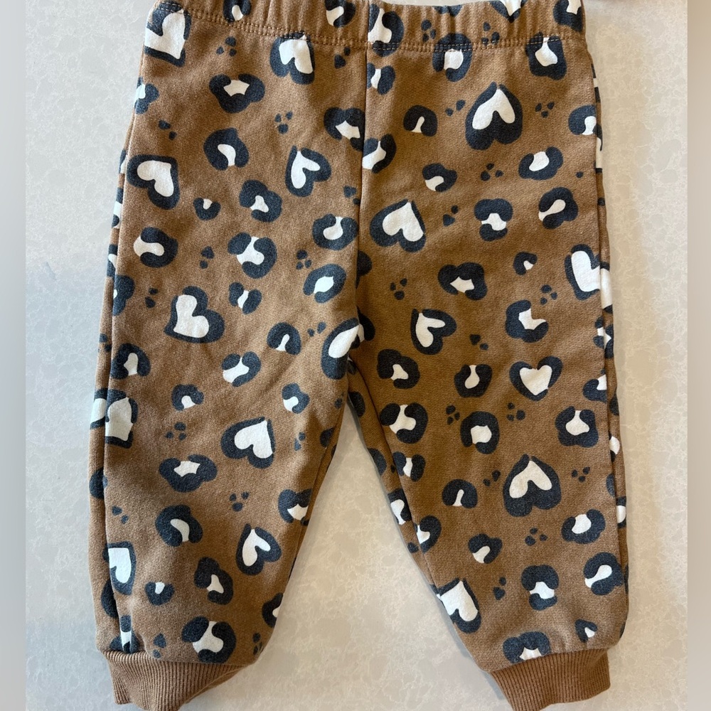 Little Me Leopard Set - Picture 2 of 5